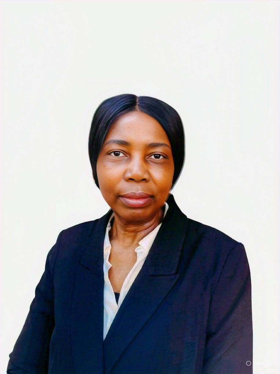 Portrait de Mme BRIGITTE BANGA KINDA, Co-owner de SKYN PHARMA
